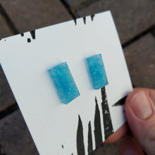 Load image into Gallery viewer, Jellyfish Bricks resin earrings
