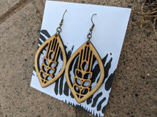 Load image into Gallery viewer, Grains of Wheat, lasercut earrings in lightweight birch wood
