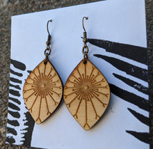 Load image into Gallery viewer, Sunburst earrings, medium, lasercut birch
